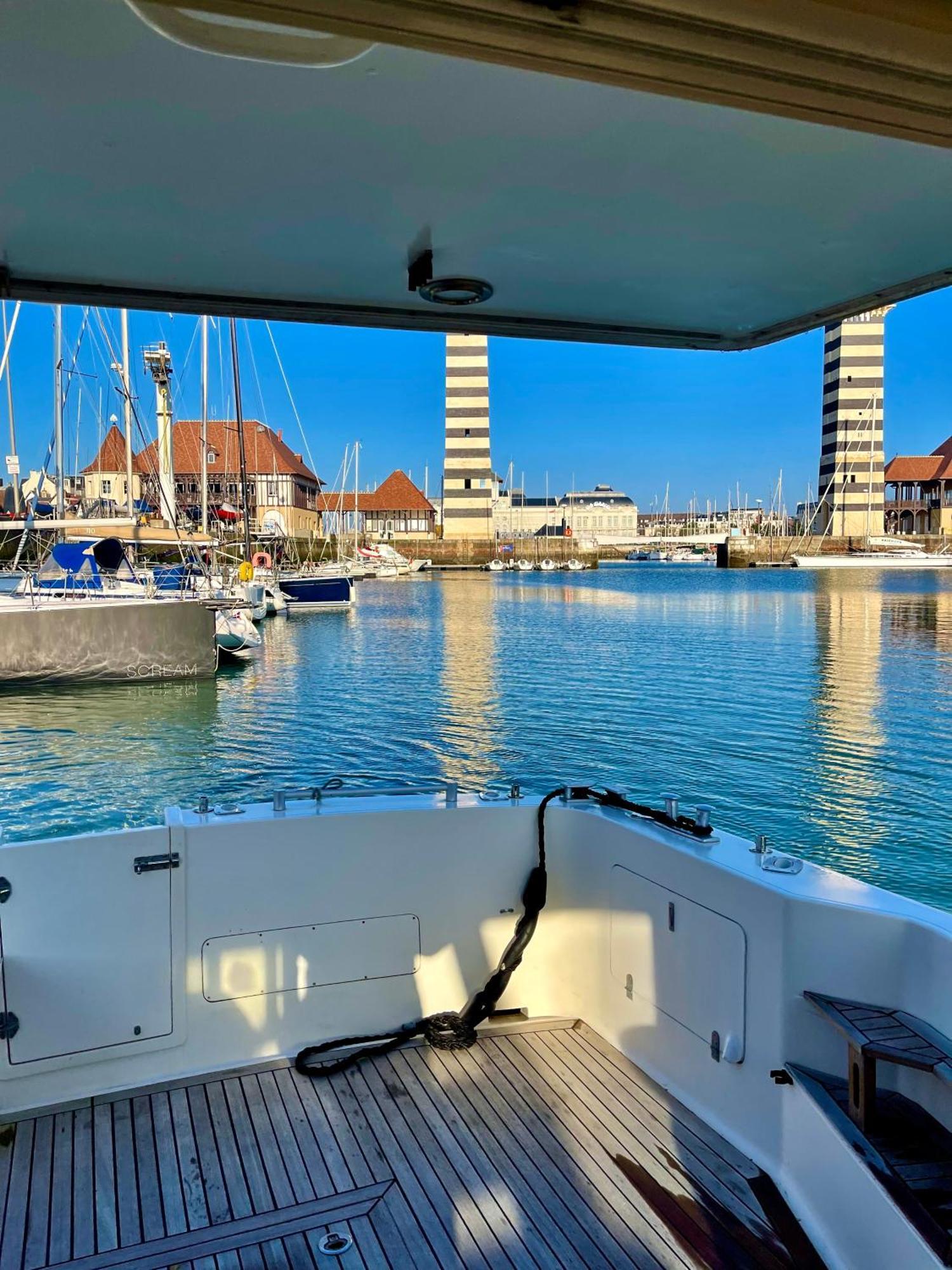Yacht دوفييل المظهر الخارجي الصورة